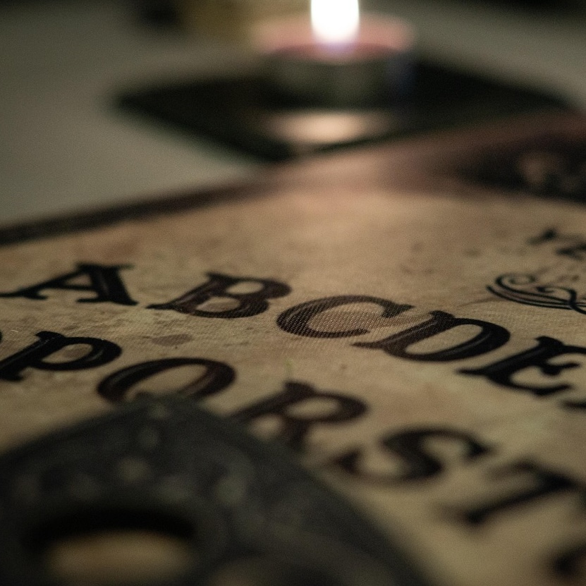 ouija-board-4553829_1280